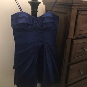 Cach’e semi formal dress